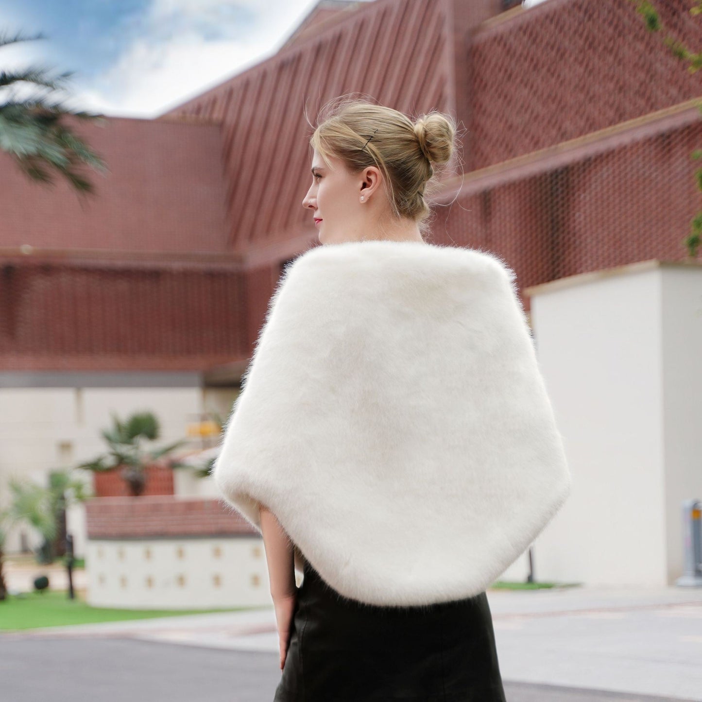 Noelle White Knit Waistcoat